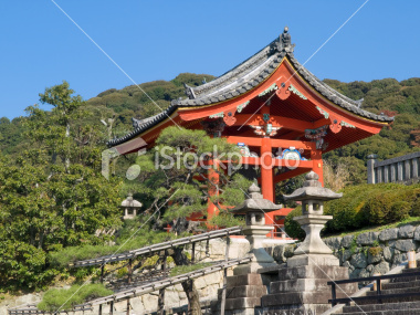 Bell shrine at Kiyomizu Temple